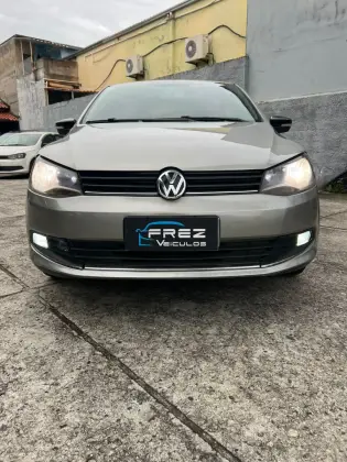 VOLKSWAGEN VOYAGE 1.6 MI COMFORTLINE 8V FLEX 4P MANUAL