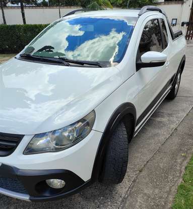 VOLKSWAGEN-SAVEIRO-2012