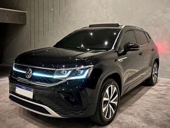 VOLKSWAGEN-TAOS-2022