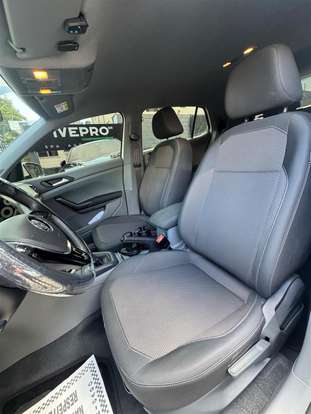 VOLKSWAGEN-T-CROSS-2020
