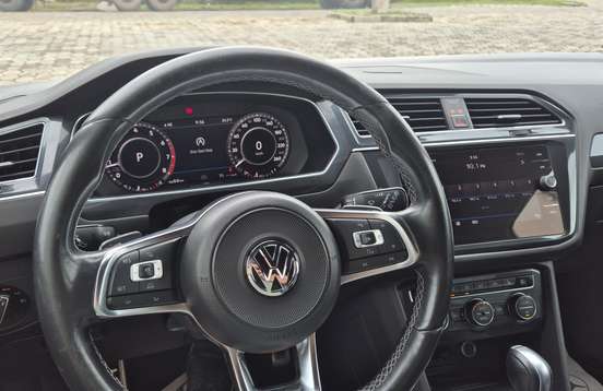 VOLKSWAGEN-TIGUAN-2018