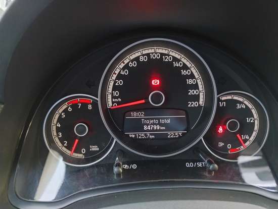 VOLKSWAGEN-UP-1.0 MPI TOTAL FLEX 4P MANUAL VOLKSWAGEN-UP-2019