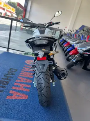 YAMAHA-FZ25 FAZER CONNECTED ABS-2025