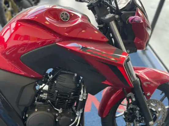 YAMAHA-FZ25 FAZER CONNECTED ABS YAMAHA-FZ25 FAZER CONNECTED ABS-2025