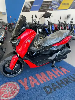 YAMAHA-NMAX CONNECTED 160 ABS-2025