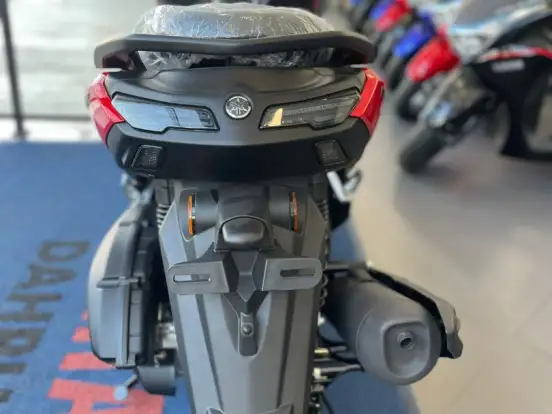 YAMAHA-NMAX CONNECTED 160 ABS YAMAHA-NMAX CONNECTED 160 ABS-2025