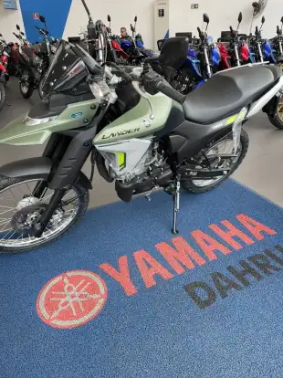 YAMAHA-XTZ 250 LANDER CONNECTED-2025