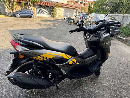 YAMAHA-NMAX CONNECTED 160 SE ABS-2023
