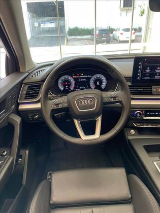 /en/city-mato-grosso/cate-car-used-car/audi-q5-2024-2-0-45-tfsi-gasoline-s-line-quattro-s-tronic-44023817055635456/-11
