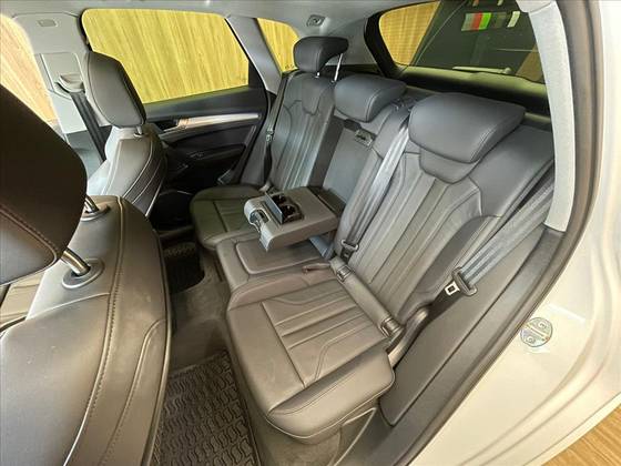 /en/city-mato-grosso/cate-car-used-car/audi-q5-2024-2-0-45-tfsi-gasoline-s-line-quattro-s-tronic-44023817055635456/-16