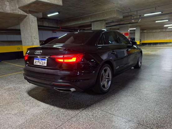 AUDI-A4-2.0 TFSI GASOLINA PRESTIGE S TRONIC AUDI-A4-2021