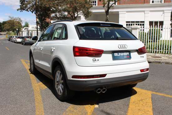 AUDI-Q3-1.4 TFSI ATTRACTION GASOLINA 4P S TRONIC AUDI-Q3-2016