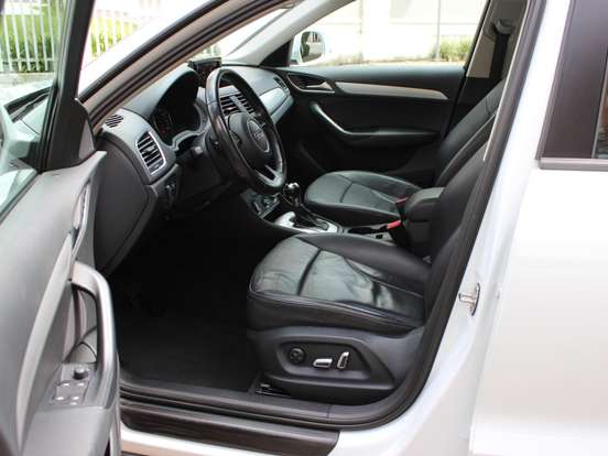 AUDI-Q3-1.4 TFSI ATTRACTION GASOLINA 4P S TRONIC AUDI-Q3-2016