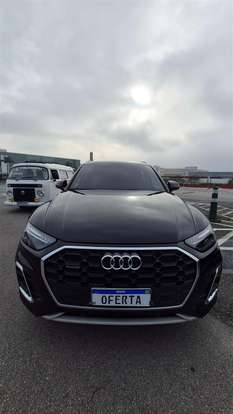 AUDI-Q5-2021