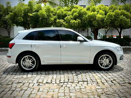AUDI-Q5-2.0 TFSI AMBIENTE 16V 225CV GASOLINA 4P AUTOMÁTICO AUDI-Q5-2014