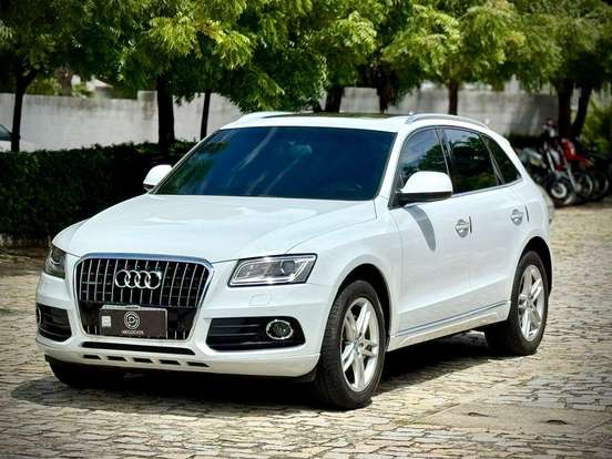 AUDI-Q5-2014