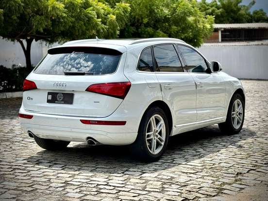 AUDI-Q5-2014