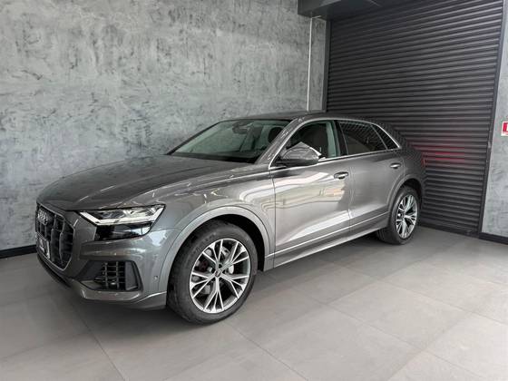 AUDI Q8 3.0 TFSI GASOLINA PERFORMANCE QUATTRO TIPTRONIC