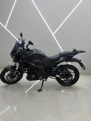 BAJAJ DOMINAR 400 