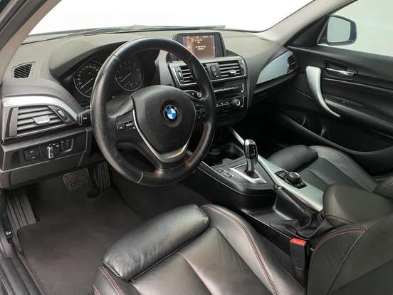 BMW-120i-2.0 16V SPORT ACTIVEFLEX 4P AUTOMÁTICO BMW-120i-2016
