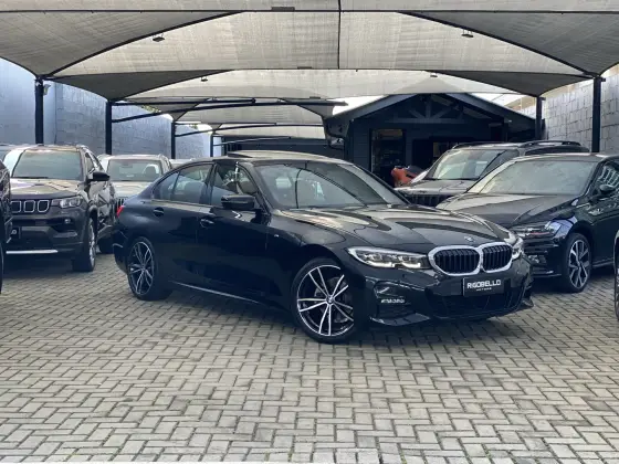 BMW 320i 2.0 16V TURBO GASOLINA M SPORT AUTOMÁTICO