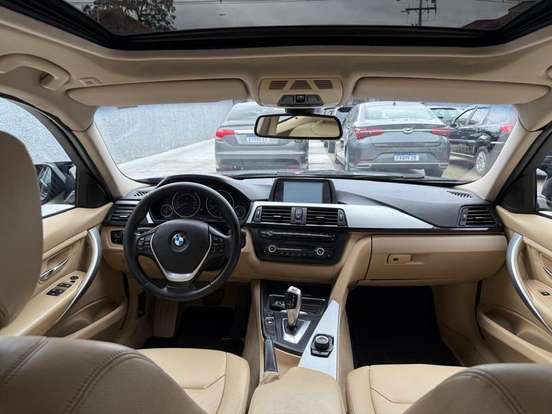 BMW-328i-2.0 SPORT GP 16V GASOLINA 4P AUTOMÁTICO BMW-328i-2012