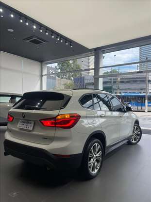 BMW-X1-2020
