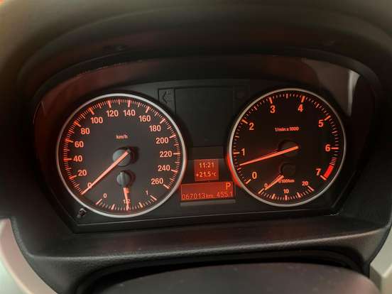 BMW-318i-2.0 SEDAN 16V GASOLINA 4P AUTOMÁTICO BMW-318i-2012