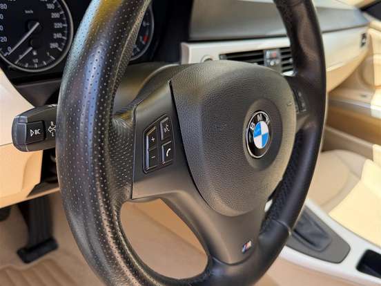 BMW-318i-2.0 SEDAN 16V GASOLINA 4P AUTOMÁTICO BMW-318i-2012