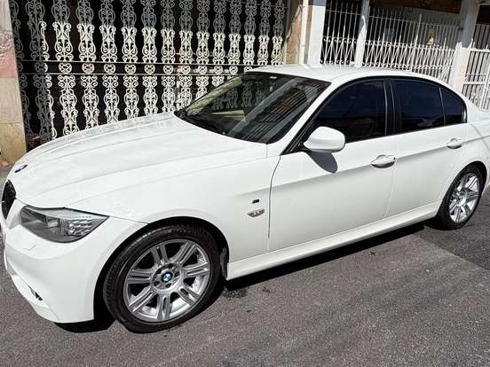 BMW-318i-2.0 SEDAN 16V GASOLINA 4P AUTOMÁTICO BMW-318i-2012