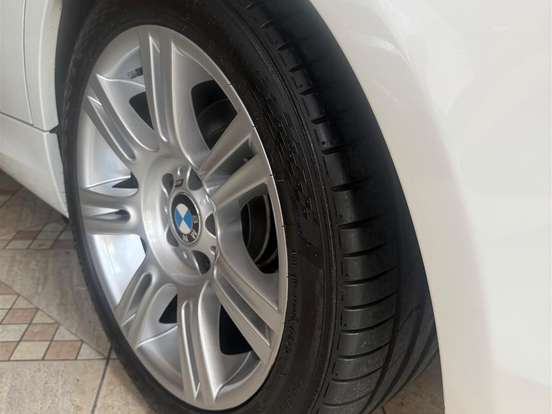 BMW-318i-2.0 SEDAN 16V GASOLINA 4P AUTOMÁTICO BMW-318i-2012