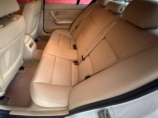 BMW-318i-2.0 SEDAN 16V GASOLINA 4P AUTOMÁTICO BMW-318i-2012