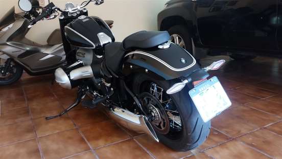 BMW-R 18 BMW-R 18-2023