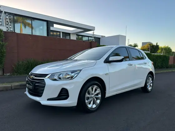 CHEVROLET ONIX 1.0 FLEX LT MANUAL CHEVROLET ONIX 1.0 FLEX LT MANUAL