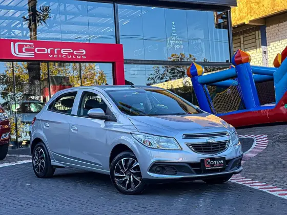 CHEVROLET ONIX 1.0 MPFI LT 8V FLEX 4P MANUAL