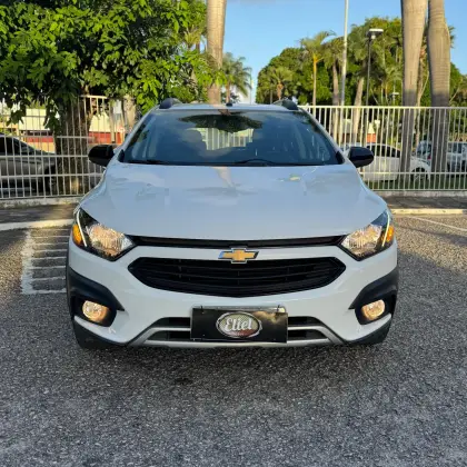 CHEVROLET ONIX 1.4 MPFI ACTIV 8V FLEX 4P AUTOMÁTICO