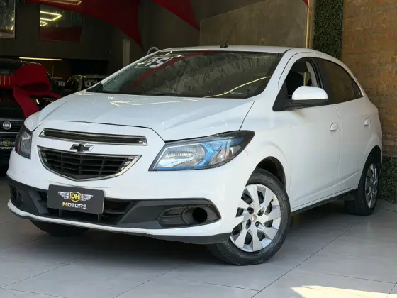 CHEVROLET ONIX 1.4 MPFI LT 8V FLEX 4P MANUAL CHEVROLET ONIX 1.4 MPFI LT 8V FLEX 4P MANUAL