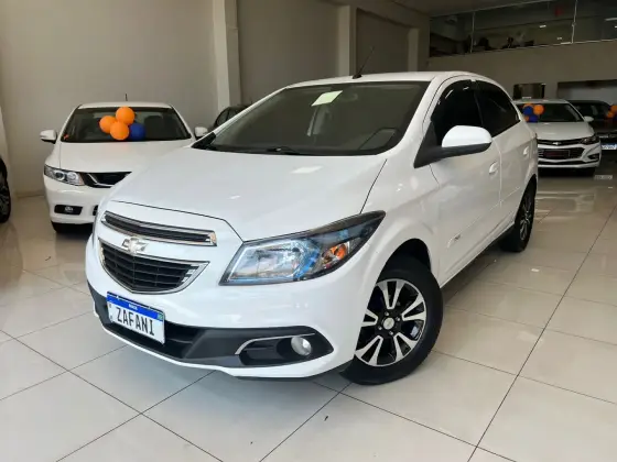 CHEVROLET ONIX 1.4 MPFI LTZ 8V FLEX 4P MANUAL CHEVROLET ONIX 1.4 MPFI LTZ 8V FLEX 4P MANUAL