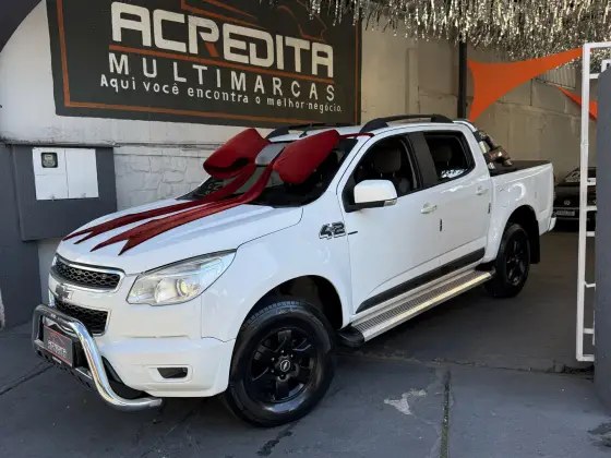 CHEVROLET S10 2.5 LT 4X2 CD 16V FLEX 4P MANUAL CHEVROLET S10 2.5 LT 4X2 CD 16V FLEX 4P MANUAL