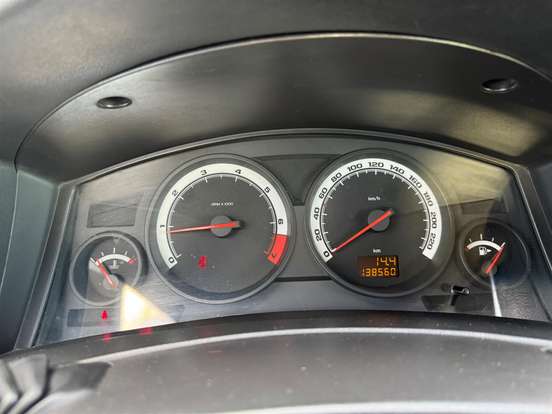 CHEVROLET-VECTRA-2.0 MPFI GT HATCH 8V FLEX 4P MANUAL CHEVROLET-VECTRA-2010