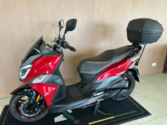 DAFRA CRUISYM 150 
