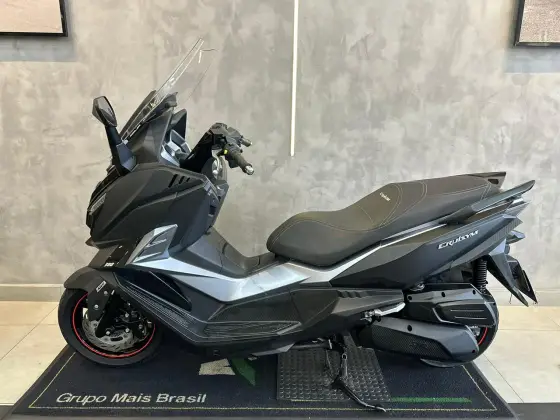 DAFRA CRUISYM 300 DAFRA CRUISYM 300