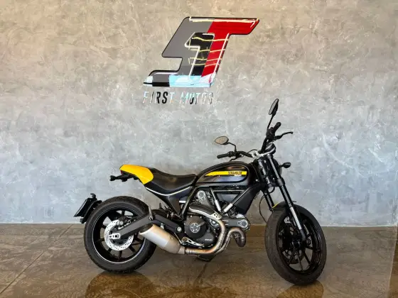 DUCATI SCRAMBLER FULL THROTTLE 