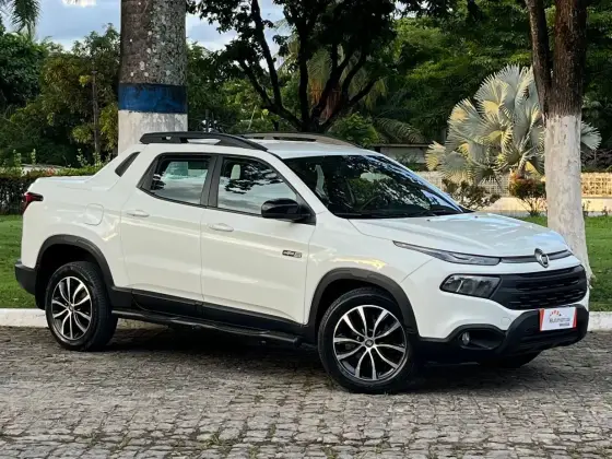 FIAT TORO 2.0 16V TURBO DIESEL ULTRA 4WD AT9