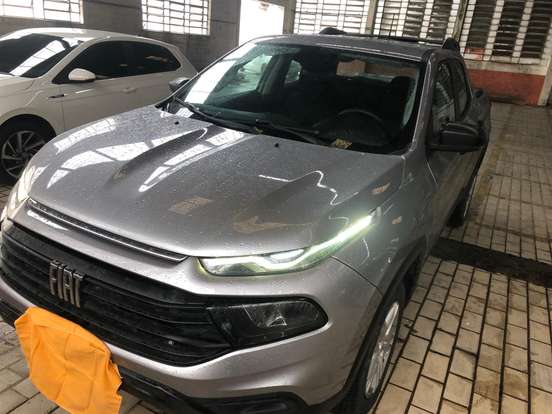 FIAT-TORO-2021