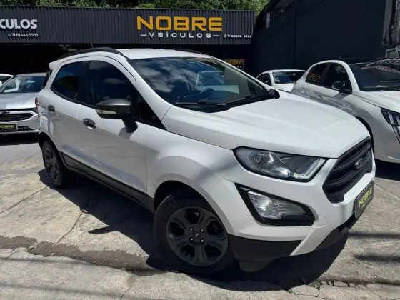 FORD ECOSPORT 1.5 TI-VCT FLEX FREESTYLE AUTOMÁTICO FORD ECOSPORT 1.5 TI-VCT FLEX FREESTYLE AUTOMÁTICO