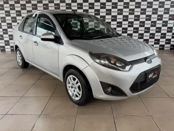 FORD FIESTA 1.0 ROCAM SEDAN 8V FLEX 4P MANUAL