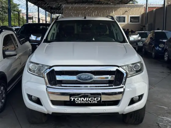 FORD RANGER 3.2 LIMITED 4X4 CD 20V DIESEL 4P AUTOMÁTICO FORD RANGER 3.2 LIMITED 4X4 CD 20V DIESEL 4P AUTOMÁTICO