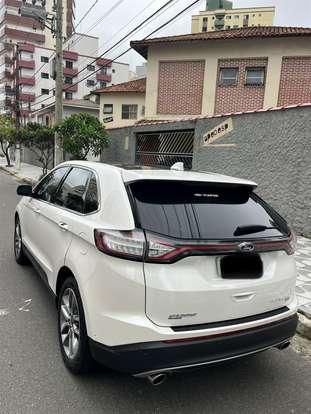 FORD-EDGE-2016