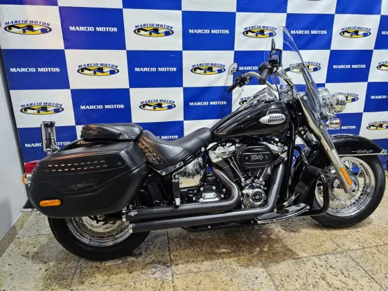 HARLEY-DAVIDSON SOFTAIL HERITAGE CLASSIC 114 HARLEY-DAVIDSON SOFTAIL HERITAGE CLASSIC 114